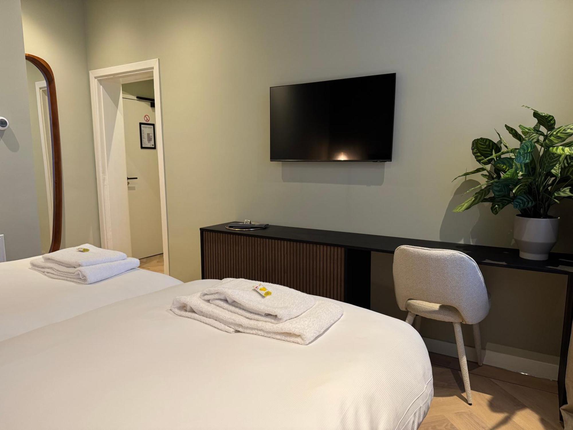 De Pastorie Bed & Breakfast Roermond Exterior photo
