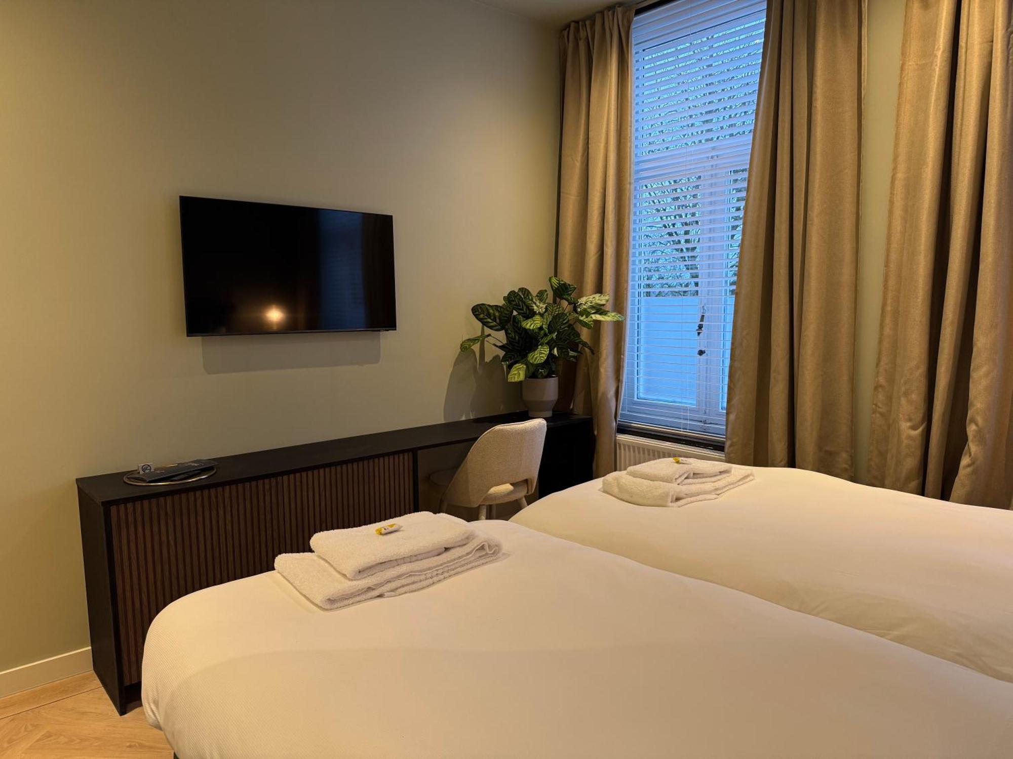 De Pastorie Bed & Breakfast Roermond Exterior photo